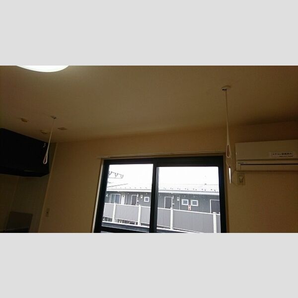 メゾン一の坪301号室 室内物干し