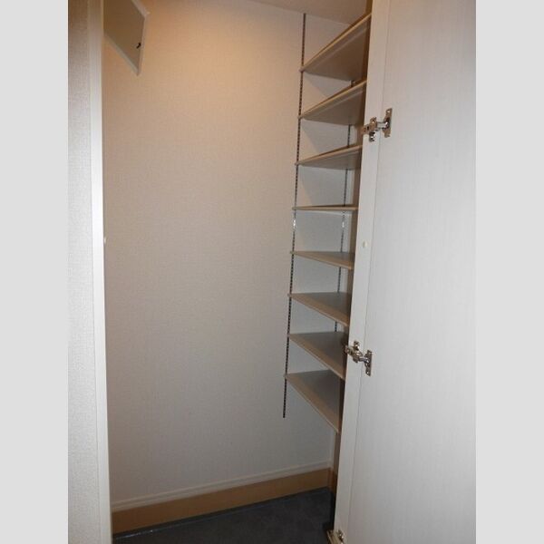 匠乃館　C107号室 シューズクローク