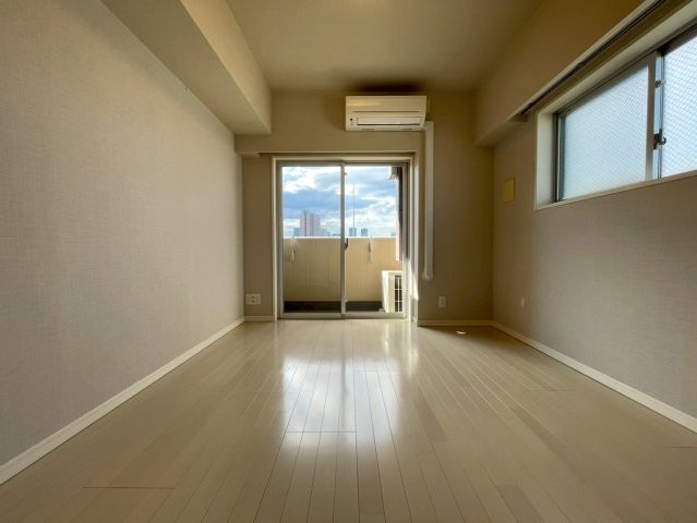 グラントゥルース門前仲町701号室 リビング