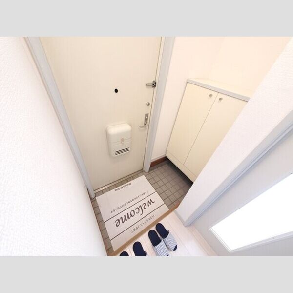 尾山台タウンハウス　D 玄関