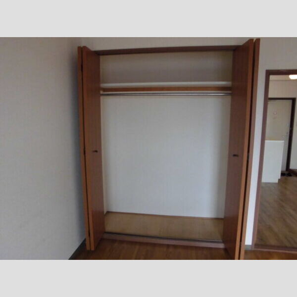 グランドゥール308号室 物入