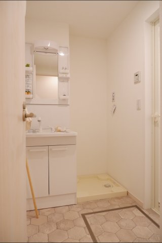 シャルパンティエ 洗面