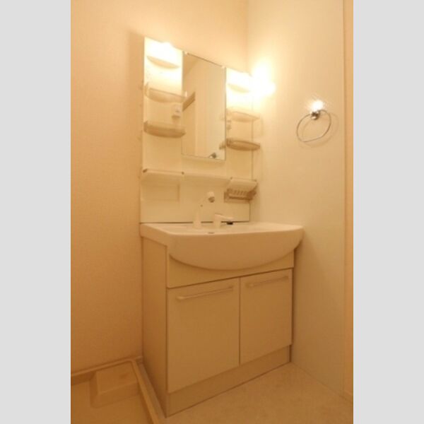 ラフォーレ上ノ台　C 洗髪洗面化粧台