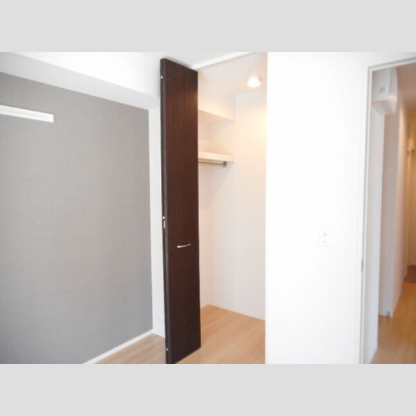 アイビーコートT102号室 ウォークインクローゼット