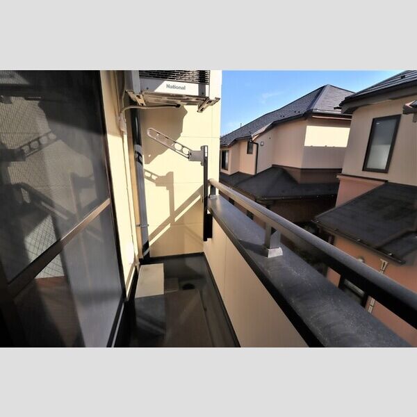 G.M. Court バルコニー