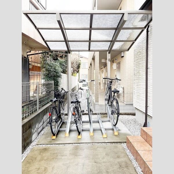 カサ・ベルデ 駐輪場