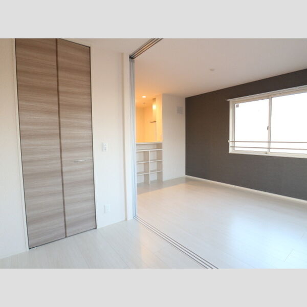 ファヴール301号室 洋室からの眺め