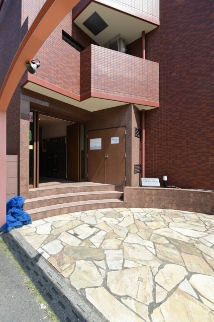 ステージファースト高輪 エントランス