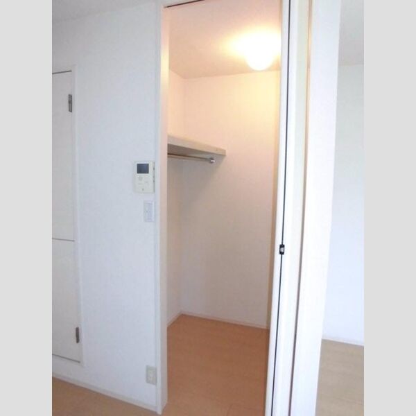 バードウィング ウォークインクローゼット