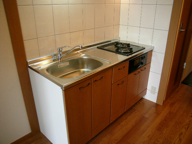 Ｇｒａｎｄｅ　Ｖｉｌｌａ（グランデ　ヴィラ）103号室 キッチン
