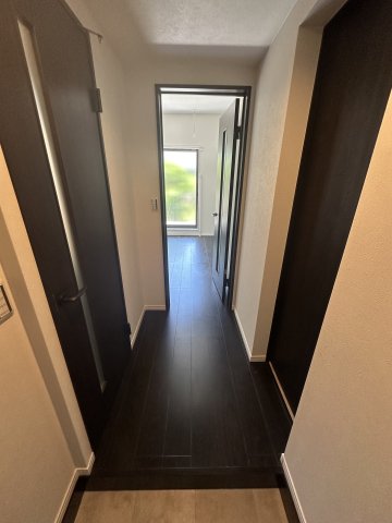 シールーム鵠沼海岸106号室 シューズボックスは高さ可動式の大容量サイズとなっており女性にもおススメです♪