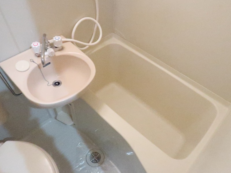 綱島西ハイツ1階 ※別号室の写真になります。