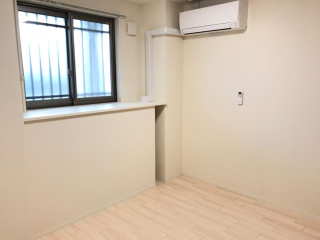 アザレア301号室 リビング