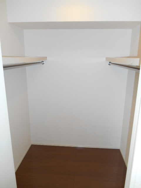 ソレアード大倉山0203号室 収納