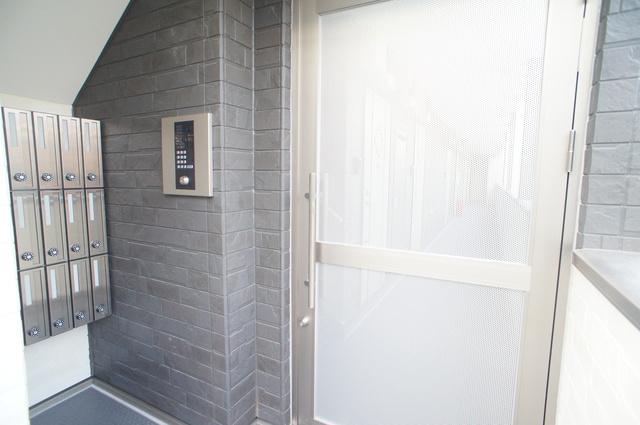 ミリアビタＬａＬａ エントランス