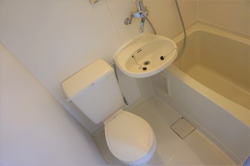 セント・メゾン浦安(E-100) トイレ