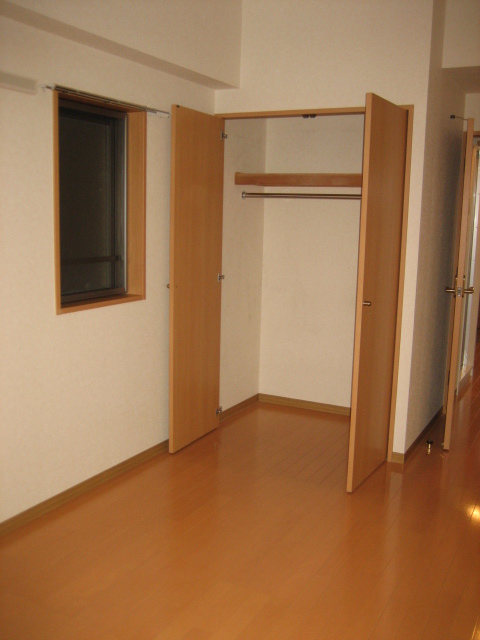 ヴィトレスク0401号室 収納