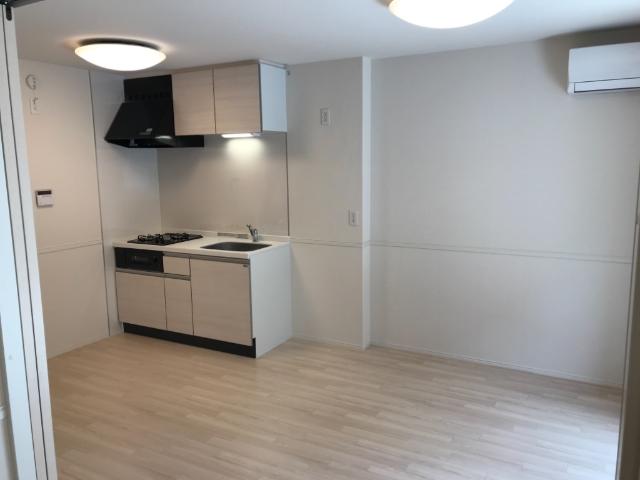 メゾン・ド・アイリス リビング