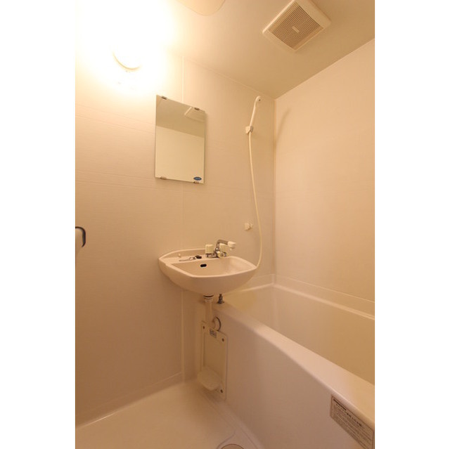 パインウェイブ104号室 浴室