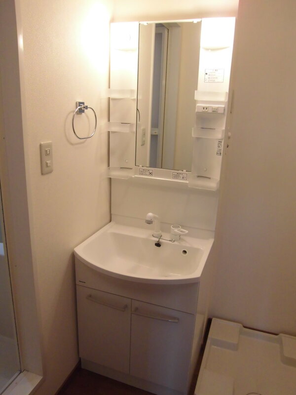 ウィンディアＣ2階 洗面