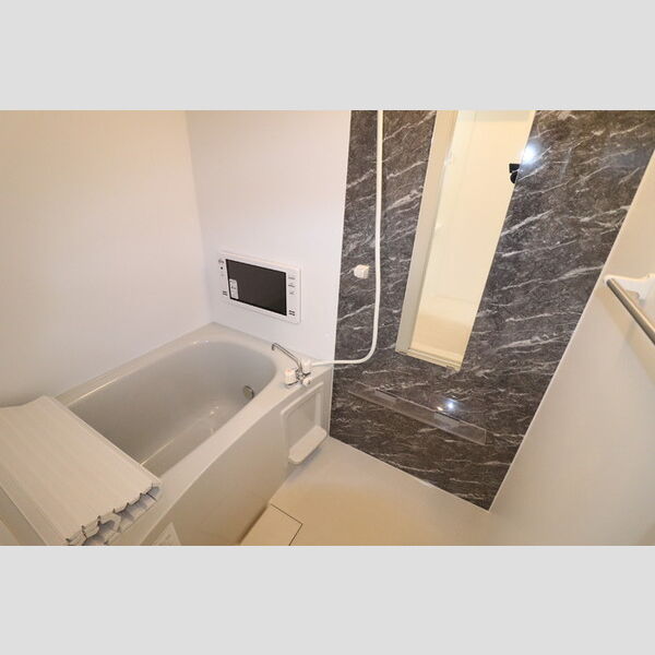 レスティングスウェル浦和 浴室