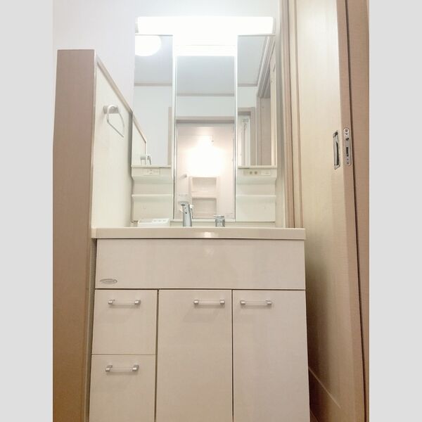 グローリア酒々井 洗髪洗面化粧台