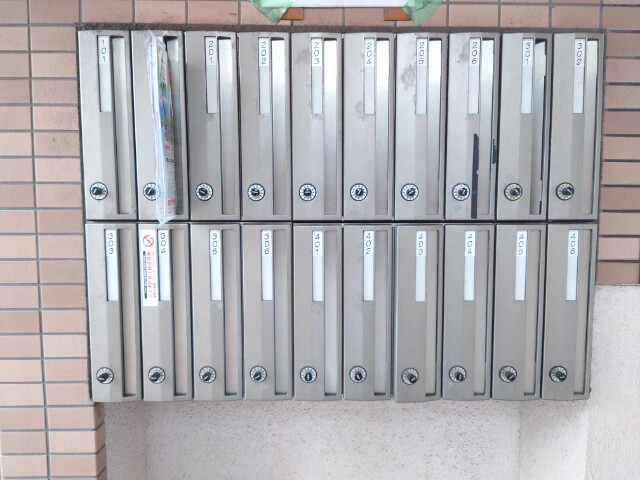 ドゥエル　イースト3階 部屋その他