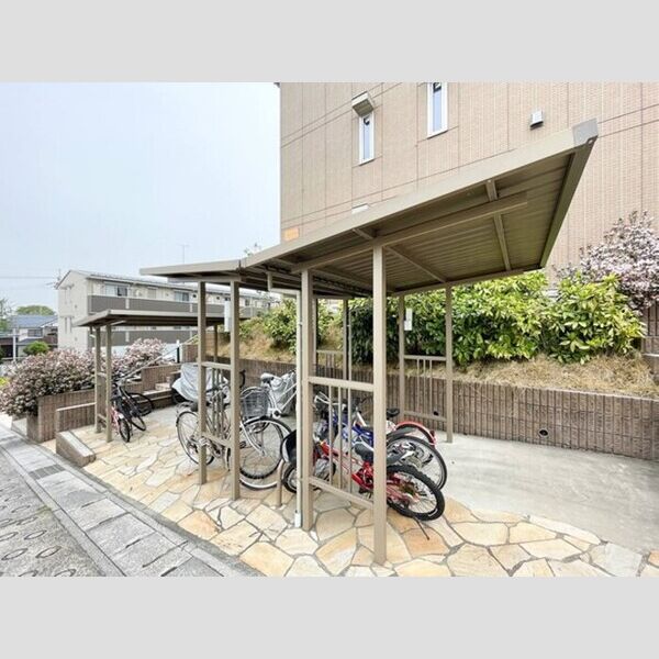 チェリーハイム　B棟102号室 駐輪場