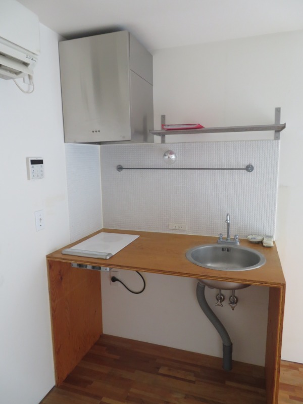 ハウス・カメアリ1階 別のお部屋の写真です