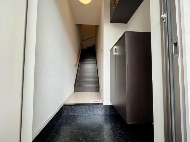 プロニティ 玄関