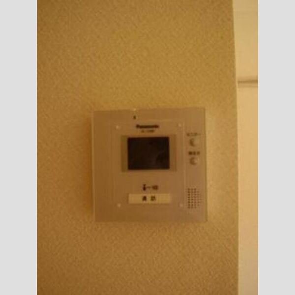 ベルレージュ201号室 カラーモニター付インターホン