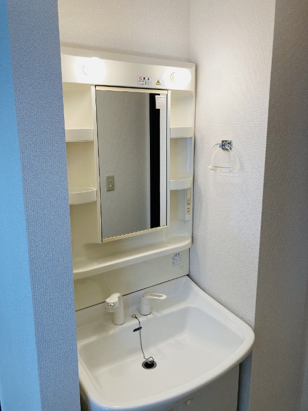 プリティ・シャトル2階 同建物別部屋の参考画像