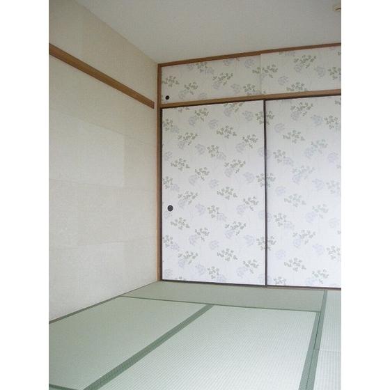 モンティクロ弐番館401号室 内観