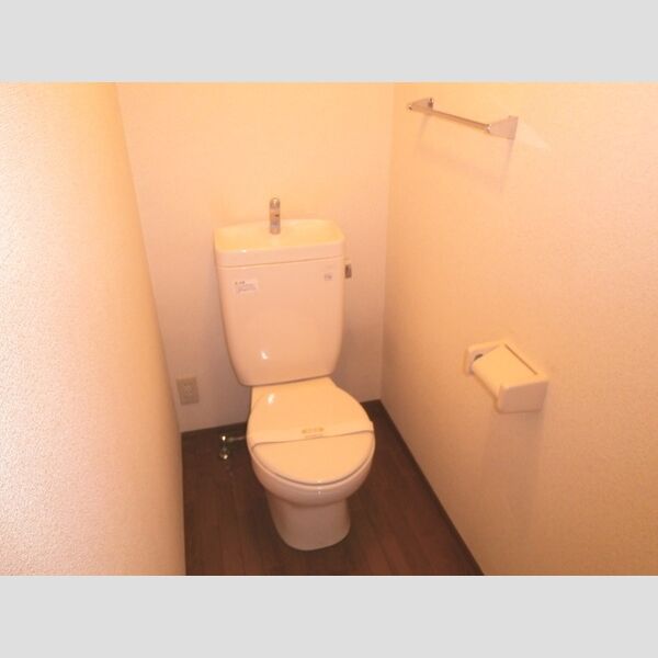 アルファタウン秦野新町　B201号室 トイレ♪♪