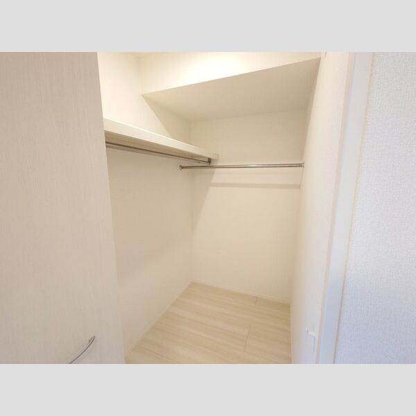 Liberte国立101号室 収納