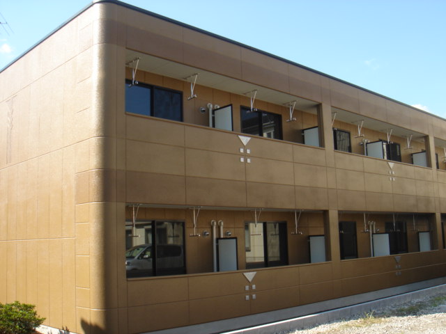 グランディール幸田 外観写真（昼）