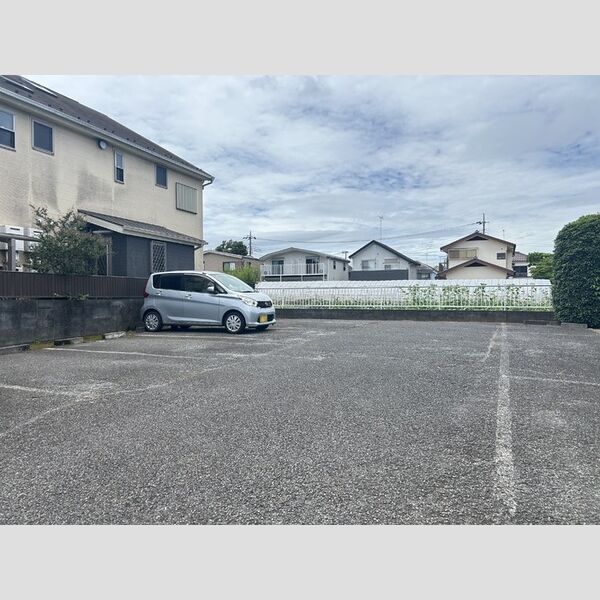 グリーンピポット第2 駐車場