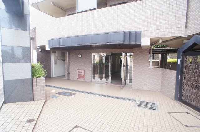 ダイアパレス蘇我 エントランス