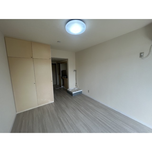 リュミエ堀之内304号室 リビング