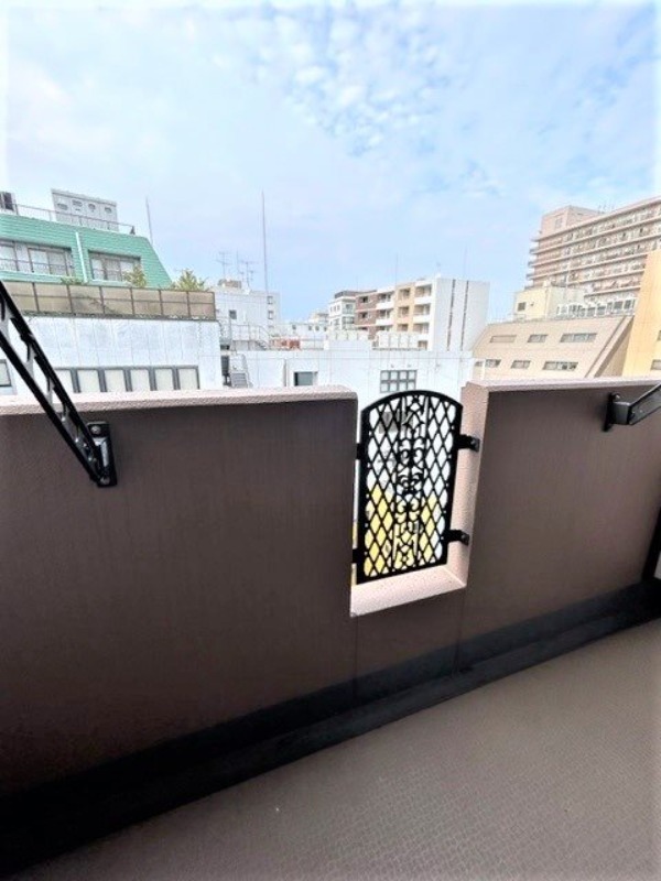 ステージファースト神田 バルコニー