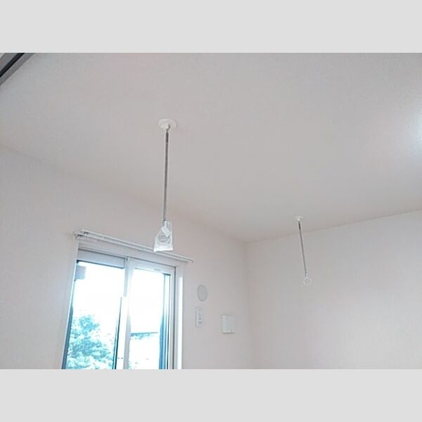 楓 室内物干し(2F南西側洋室)