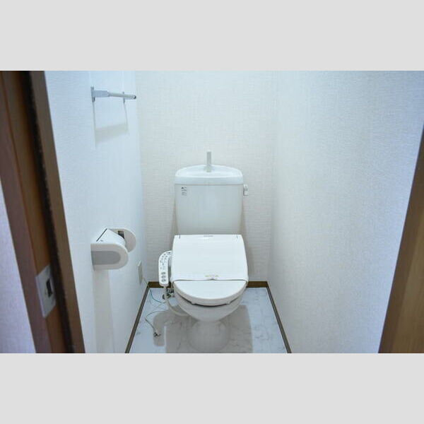 フローラ 温水洗浄暖房便座