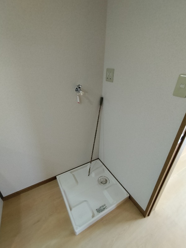 サンヴィアーレ一橋学園2階 玄関