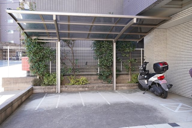 Rising place練馬関町ステーションスクエア 駐車場