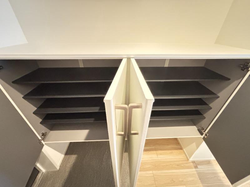 ビエラコート南浦和8階 同建物別部屋の参考画像