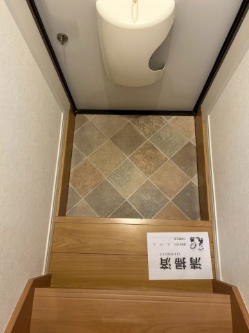 コンフォール駒込202号室 玄関