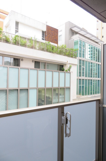 ガーラ・プレシャス赤坂見附303号室 バルコニー