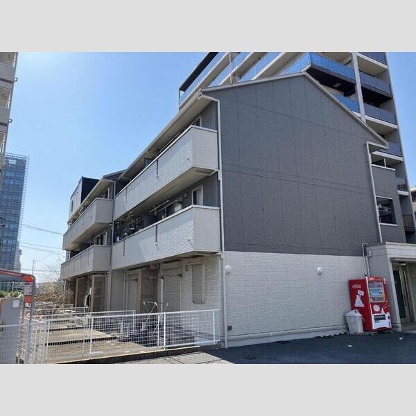 リビングタウン登戸106号室 外観