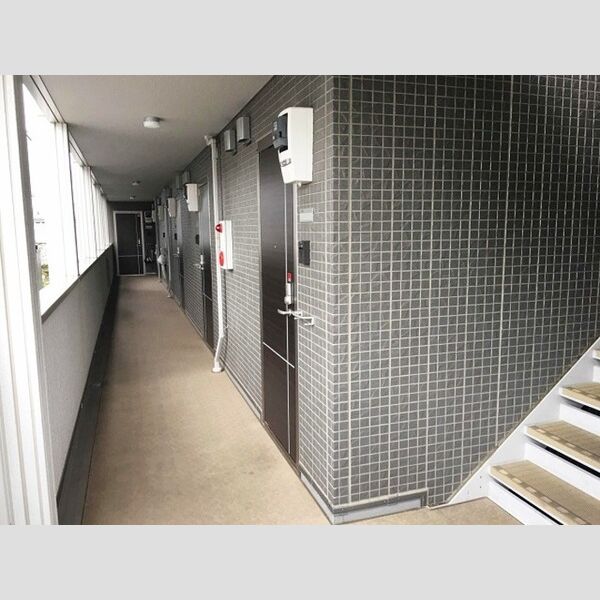 リヴィエール 外廊下