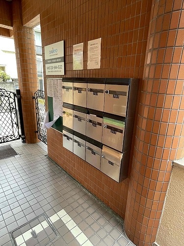 セゾンベルローズ０２０３号室 エントランス